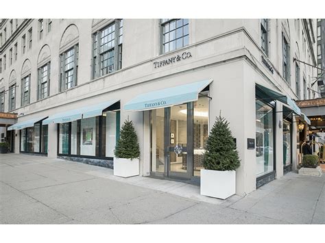 jewelry stores in newbury street.